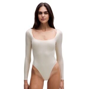 NWT Lululemon Wundermost Soft Nulu Square-Neck Long-Sleeve Bodysuit Luxe Shine M
